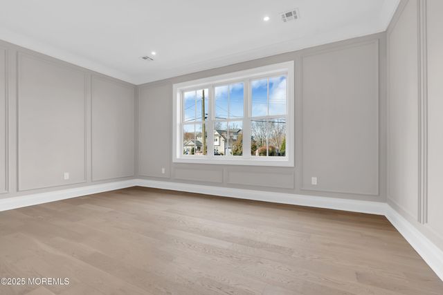 69 Winding Way, Little Silver, NJ 07739