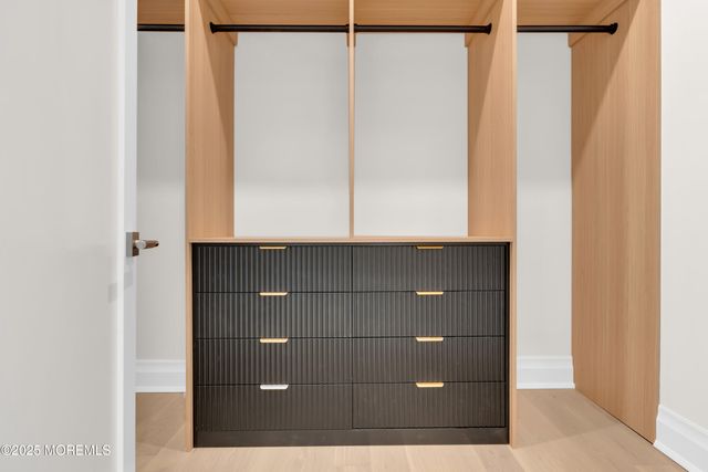 69 Winding Way, Little Silver, NJ 07739