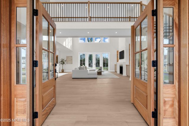 69 Winding Way, Little Silver, NJ 07739