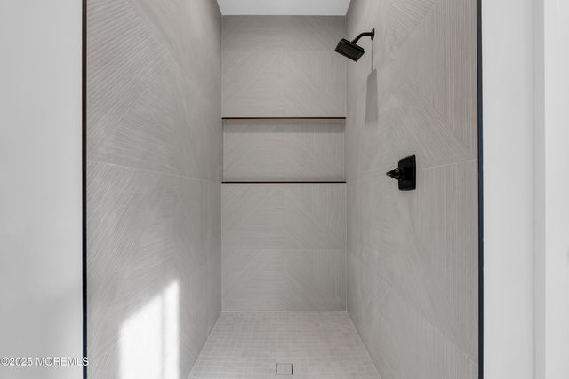 69 Winding Way, Little Silver, NJ 07739