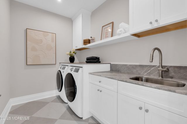 69 Winding Way, Little Silver, NJ 07739