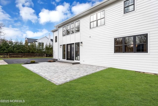 69 Winding Way, Little Silver, NJ 07739