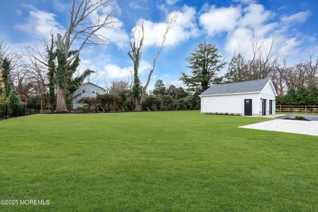 69 Winding Way, Little Silver, NJ 07739