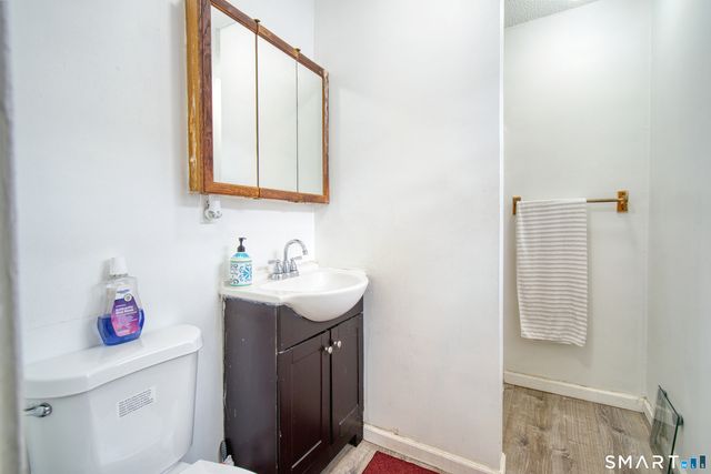 96 Medford Street, West Haven, CT 06516