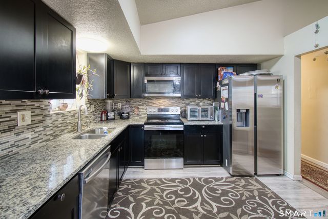 96 Medford Street, West Haven, CT 06516