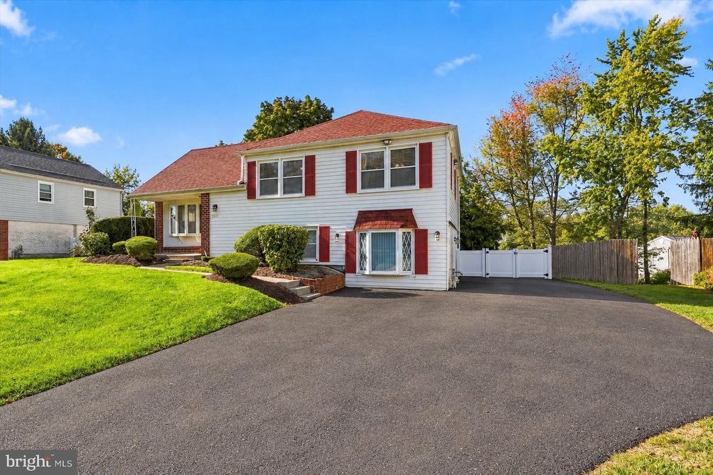 3017 N WALES RD #, NORRISTOWN, PA 19403 — photo 2