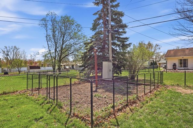 852 Cortland Drive, Apple Valley, MN 55124