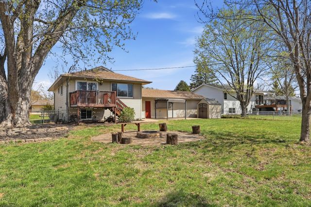 852 Cortland Drive, Apple Valley, MN 55124