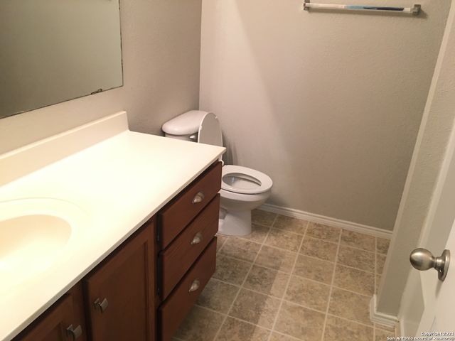 11818 RANCHWELL COVE, San Antonio, TX 78249