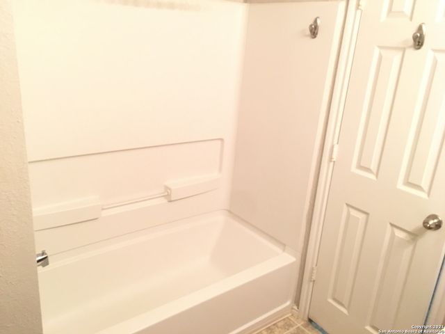 11818 RANCHWELL COVE, San Antonio, TX 78249