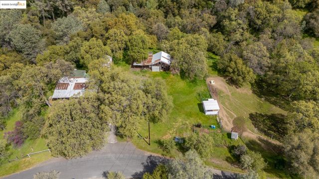 8420 French Flat Road, Jamestown, CA 95327
