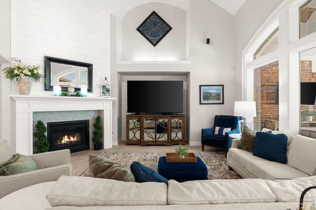 23 Wooded Path Place, The Woodlands, TX 77382