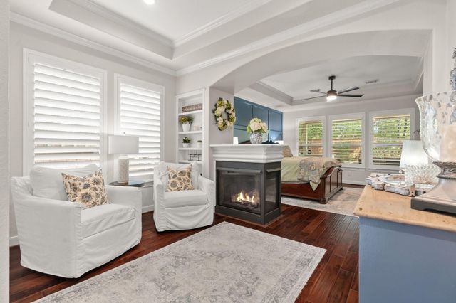 23 Wooded Path Place, The Woodlands, TX 77382