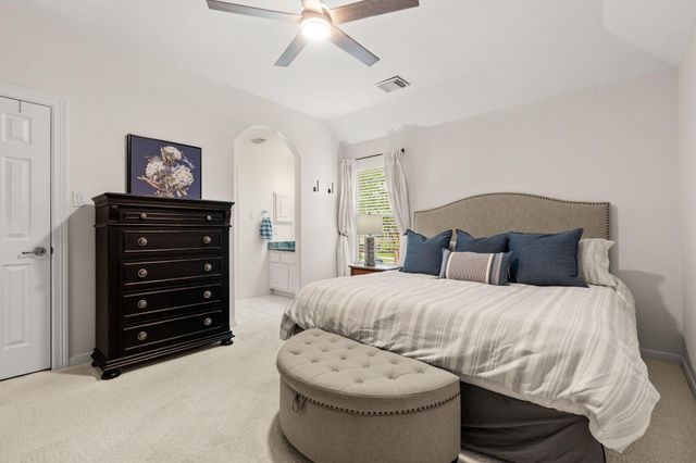 23 Wooded Path Place, The Woodlands, TX 77382