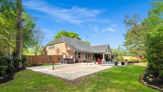 23 Wooded Path Place, The Woodlands, TX 77382