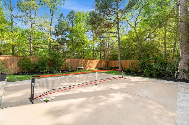 23 Wooded Path Place, The Woodlands, TX 77382