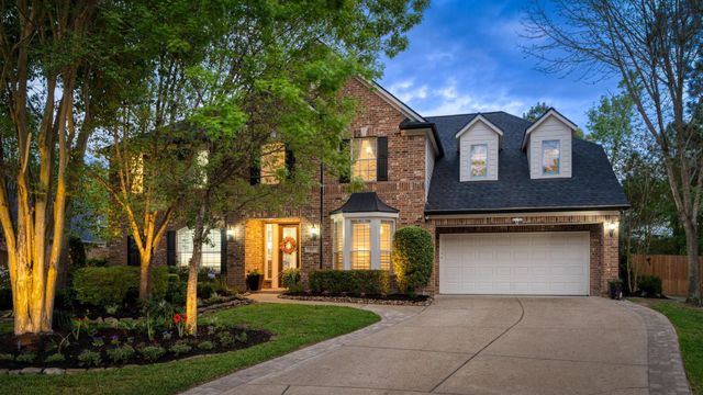 23 Wooded Path Place, The Woodlands, TX 77382
