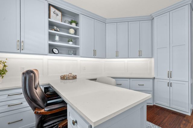 23 Wooded Path Place, The Woodlands, TX 77382