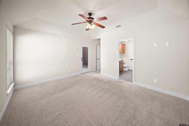 2559 Lazy Acres Ln, Tyler, TX 75707