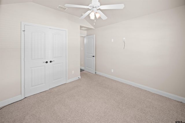 2559 Lazy Acres Ln, Tyler, TX 75707
