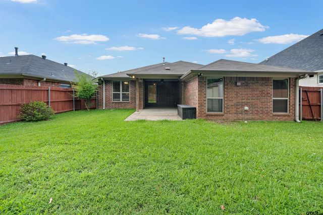 2559 Lazy Acres Ln, Tyler, TX 75707