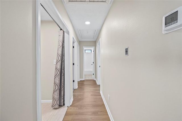 410 Saint Simons Cove, Lawrenceville, GA 30044