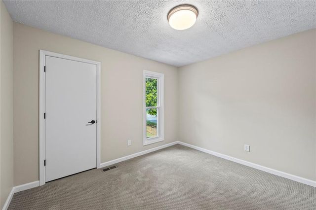 410 Saint Simons Cove, Lawrenceville, GA 30044