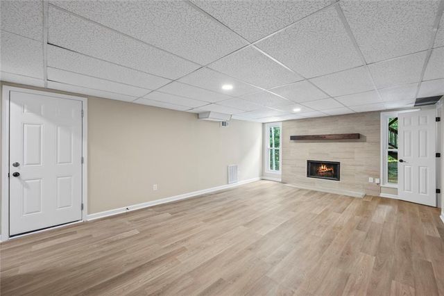 410 Saint Simons Cove, Lawrenceville, GA 30044