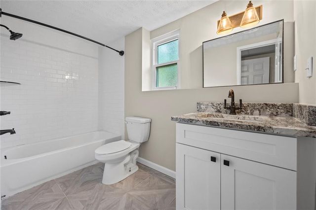 410 Saint Simons Cove, Lawrenceville, GA 30044