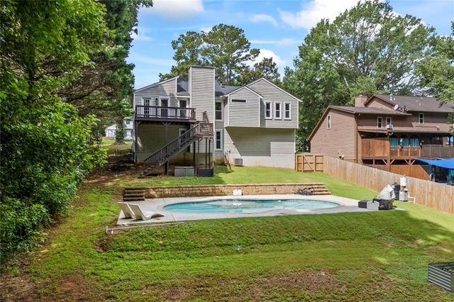 410 Saint Simons Cove, Lawrenceville, GA 30044