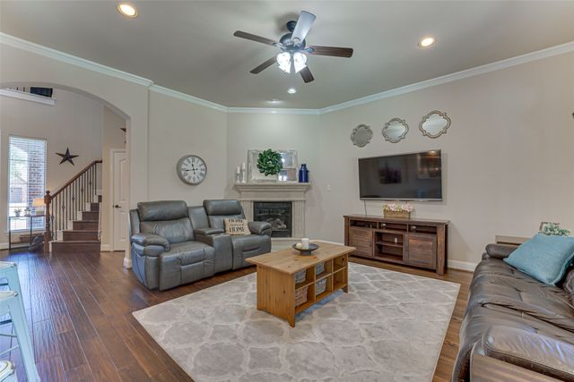 1128 Warbler Drive, Forney, TX 75126