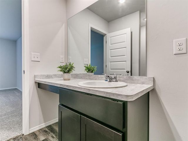 21185 River Mist Drive, Harrah, OK 73045