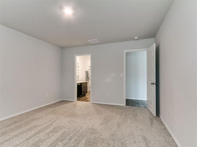 21185 River Mist Drive, Harrah, OK 73045