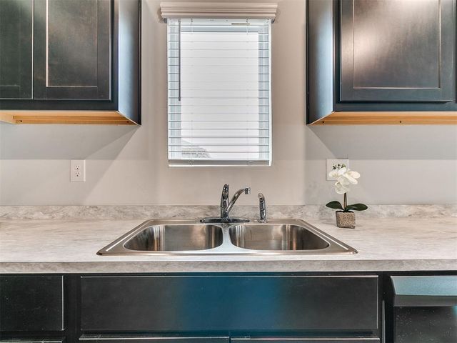 21185 River Mist Drive, Harrah, OK 73045