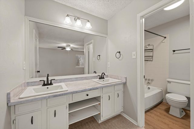 12233 Forsythe DR, Austin, TX 78759