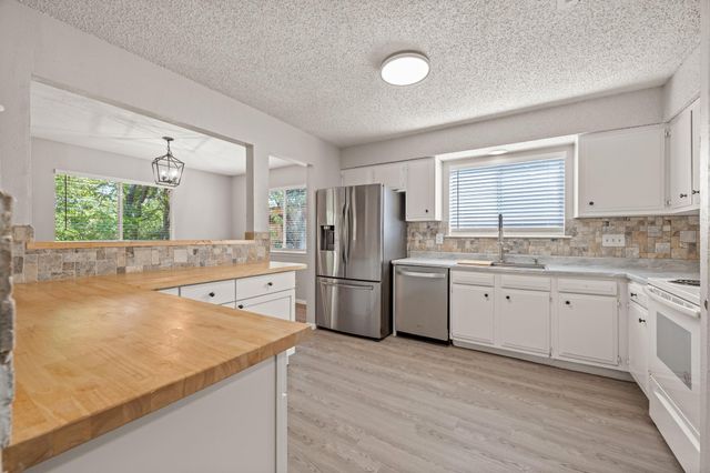 12233 Forsythe DR, Austin, TX 78759