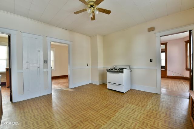 3 Hawk Street, Amsterdam, NY 12010