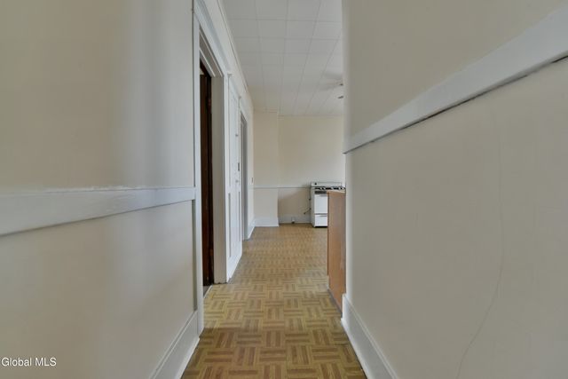 3 Hawk Street, Amsterdam, NY 12010