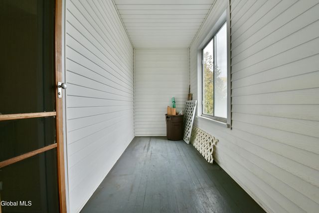 3 Hawk Street, Amsterdam, NY 12010