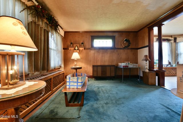 3 Hawk Street, Amsterdam, NY 12010