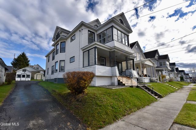 3 Hawk Street, Amsterdam, NY 12010