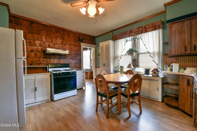 3 Hawk Street, Amsterdam, NY 12010