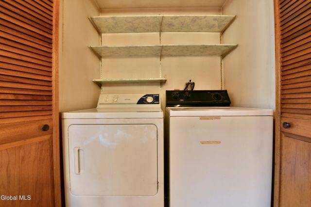 3 Hawk Street, Amsterdam, NY 12010