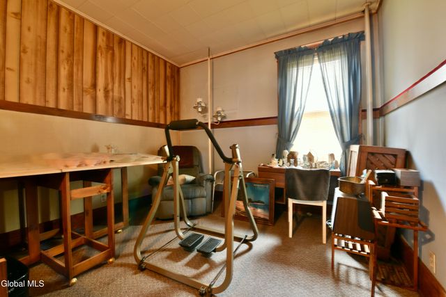 3 Hawk Street, Amsterdam, NY 12010