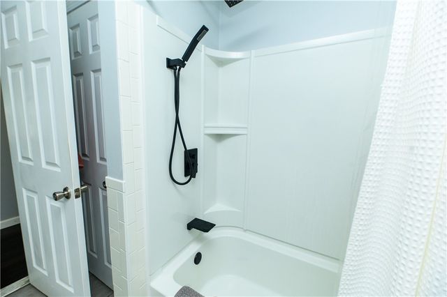 244 Samuel Gorton Avenue, Warwick, RI 02889