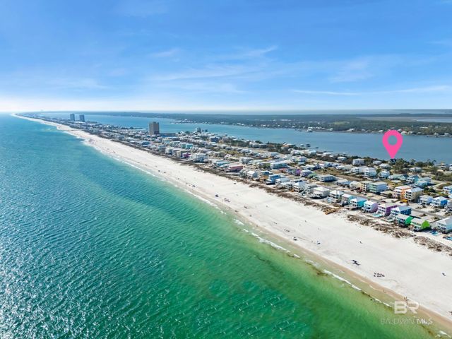 1284 W Lagoon Avenue, Gulf Shores, AL 36542
