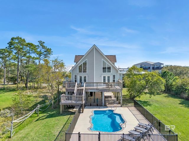 1284 W Lagoon Avenue, Gulf Shores, AL 36542