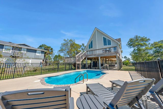 1284 W Lagoon Avenue, Gulf Shores, AL 36542