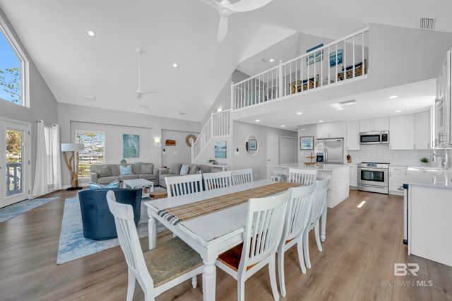 1284 W Lagoon Avenue, Gulf Shores, AL 36542