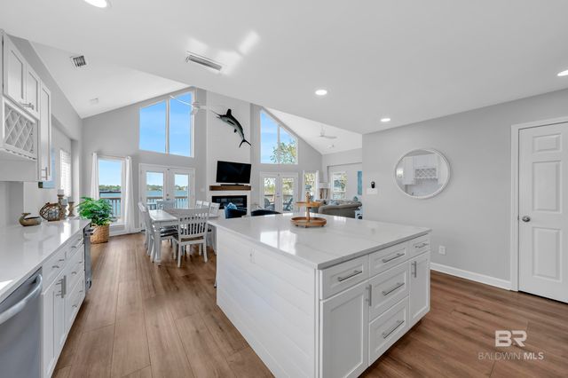 1284 W Lagoon Avenue, Gulf Shores, AL 36542